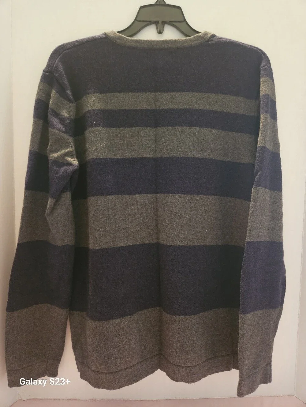 Banana Republic Men's V-Neck Striped Sweater in Navy and Gray